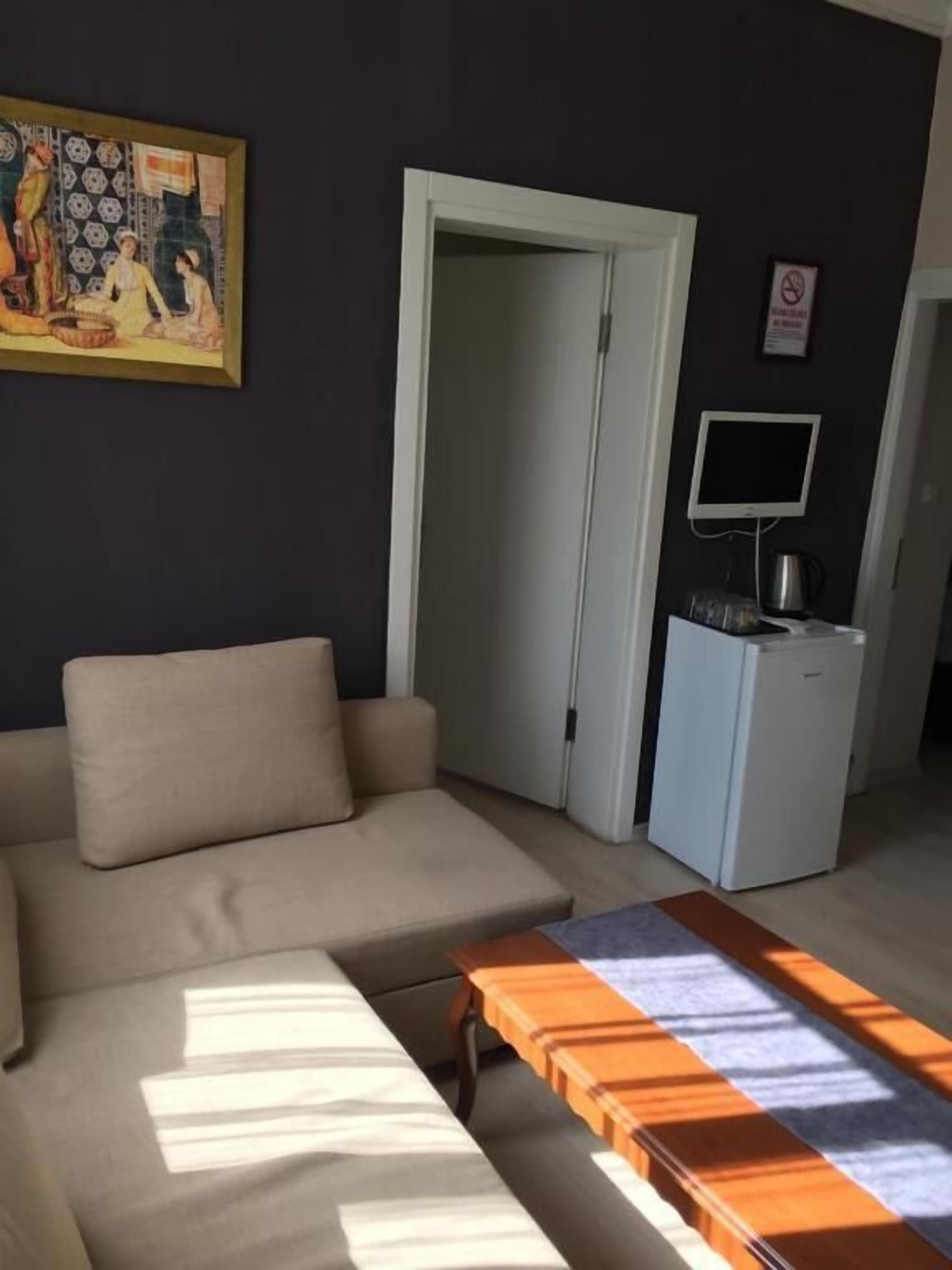 Oldmile Palace Hotel — Photos 3